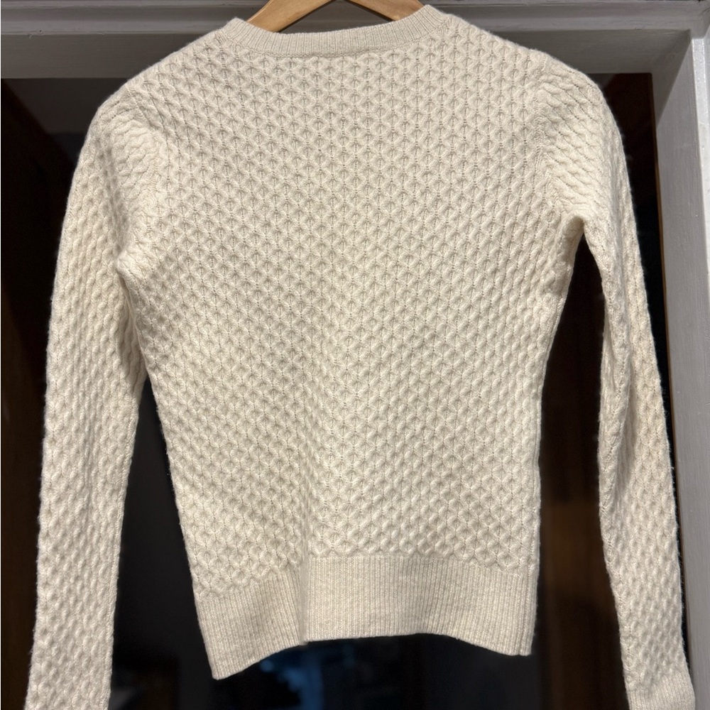 Beautiful Paige wool knit sweater in cream - Picture 3 of 4